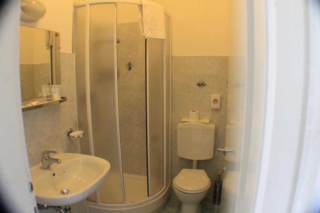 Hotel Ristorante Sole Muggia Ngoại thất bức ảnh